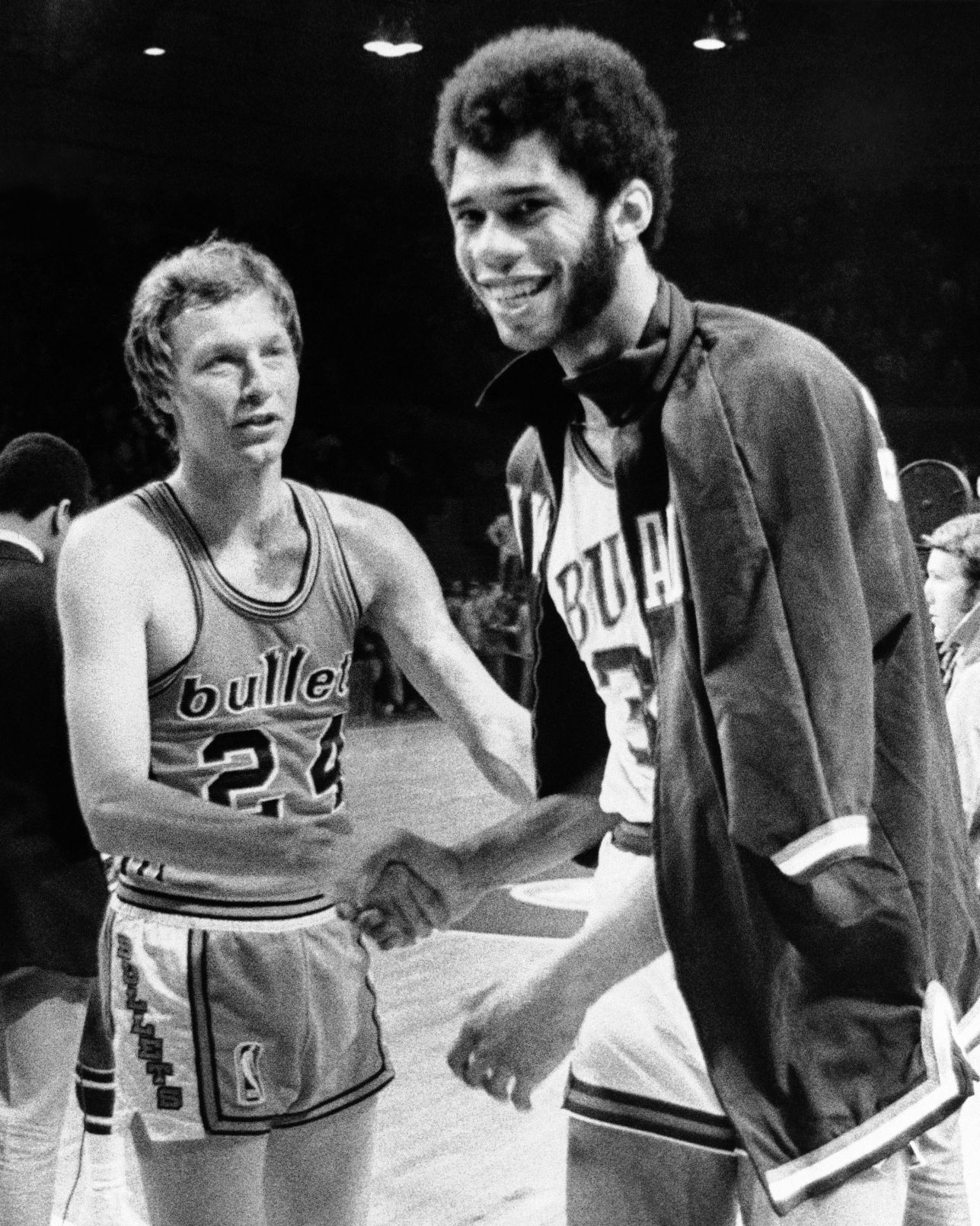 1971: Milwaukee Bucks sweep Baltimore Bullets for NBA title